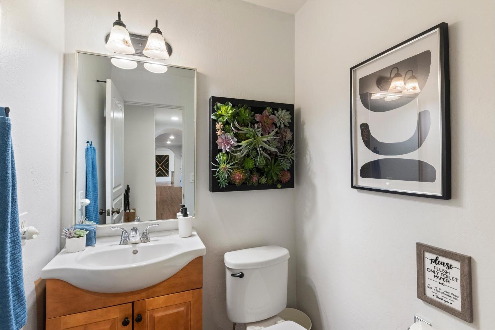 5 Bedroom 4 Bath Boutique Home Premium Location + Heated Pool Option Glendale Eksteriør billede